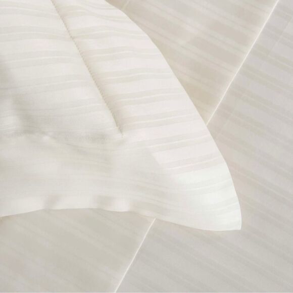 HC- Atlantic Euro Sham Ivory- 2 shams - Picture 2 of 4